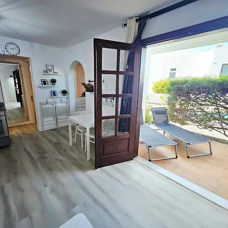 Casa Jardon * بويرتو ذيل كارمين