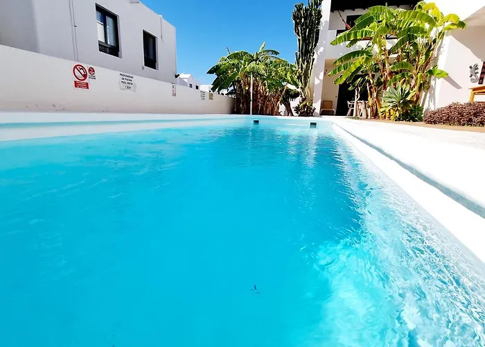 Casa Jardon * بويرتو ذيل كارمين